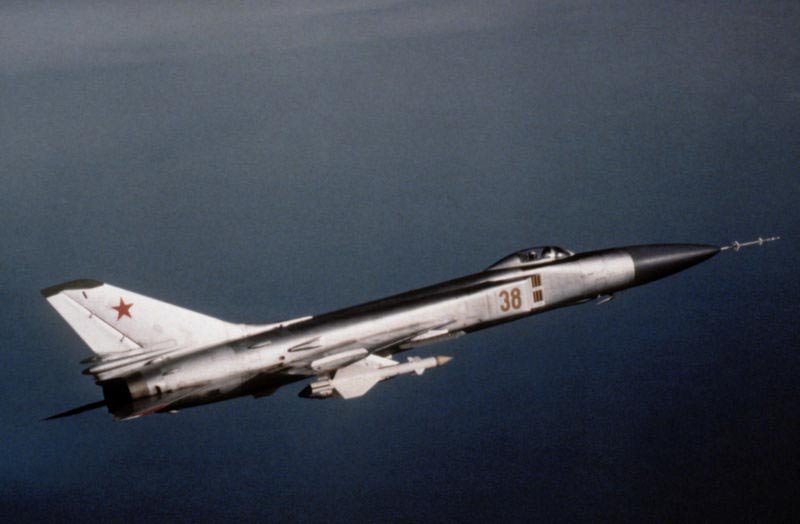 Su-15 Flagon - Wikipedia