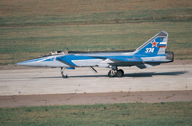 MIG-31 FOXHOUND