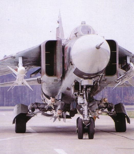 MIG-23 FLOGGER