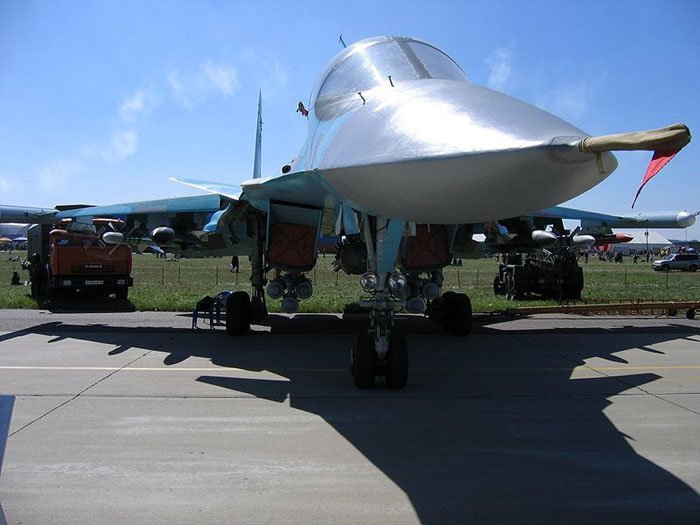 SU-34 NOSE