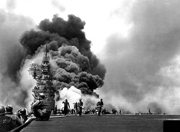 USS BUNKER HILL BURNING