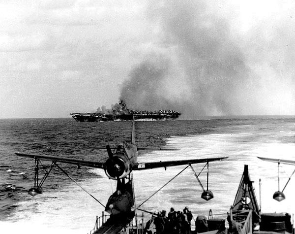 KAMIKAZE ATTACK ON USS TICONDEROGA