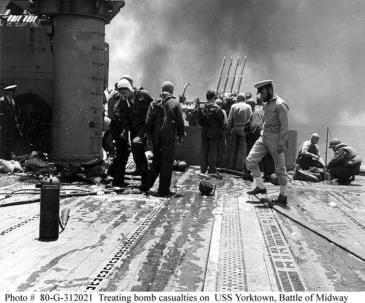 USS YORKTOWN TREATING CASUALTIES MIDWAY