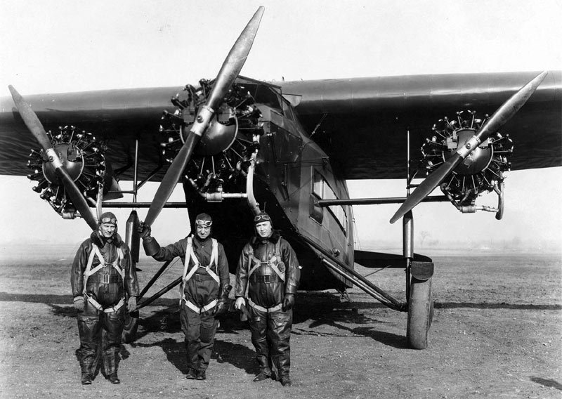 Atlantic Fokker C-2A 
        - NMUSAF