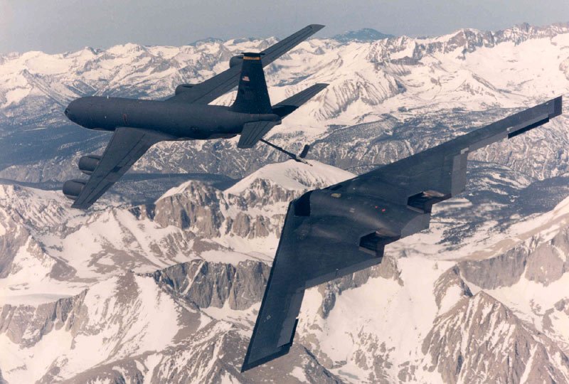 B-2A Refueling - NMUSAF