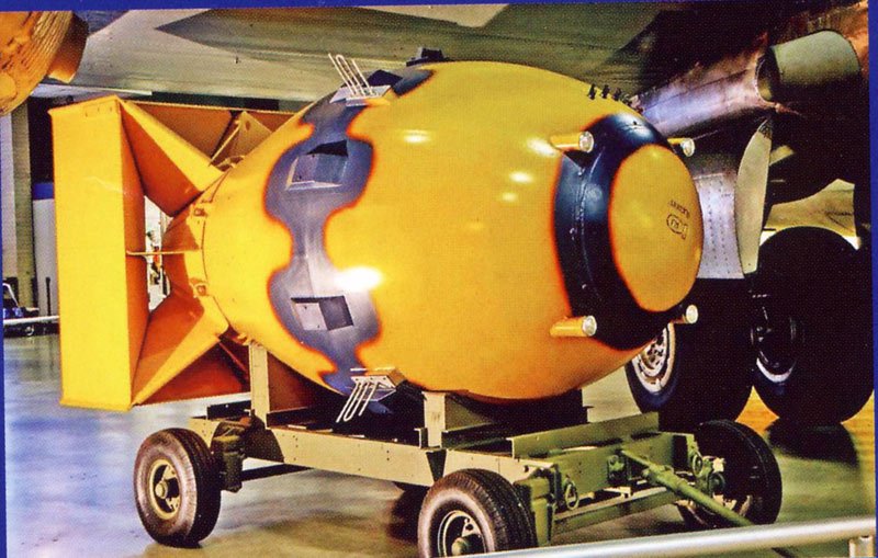 FAT MAN NUCLEAR BOMB - NMUSAF