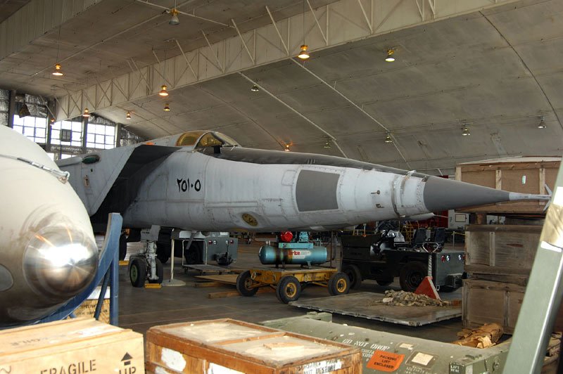 MIG-25 Restoration - 
        NMUSAF