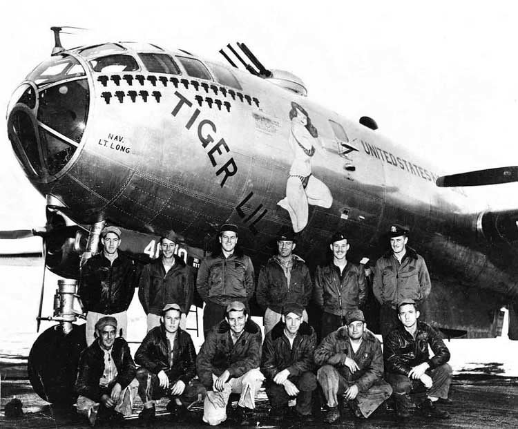 TIGER-LIL Crew - NMUSAF